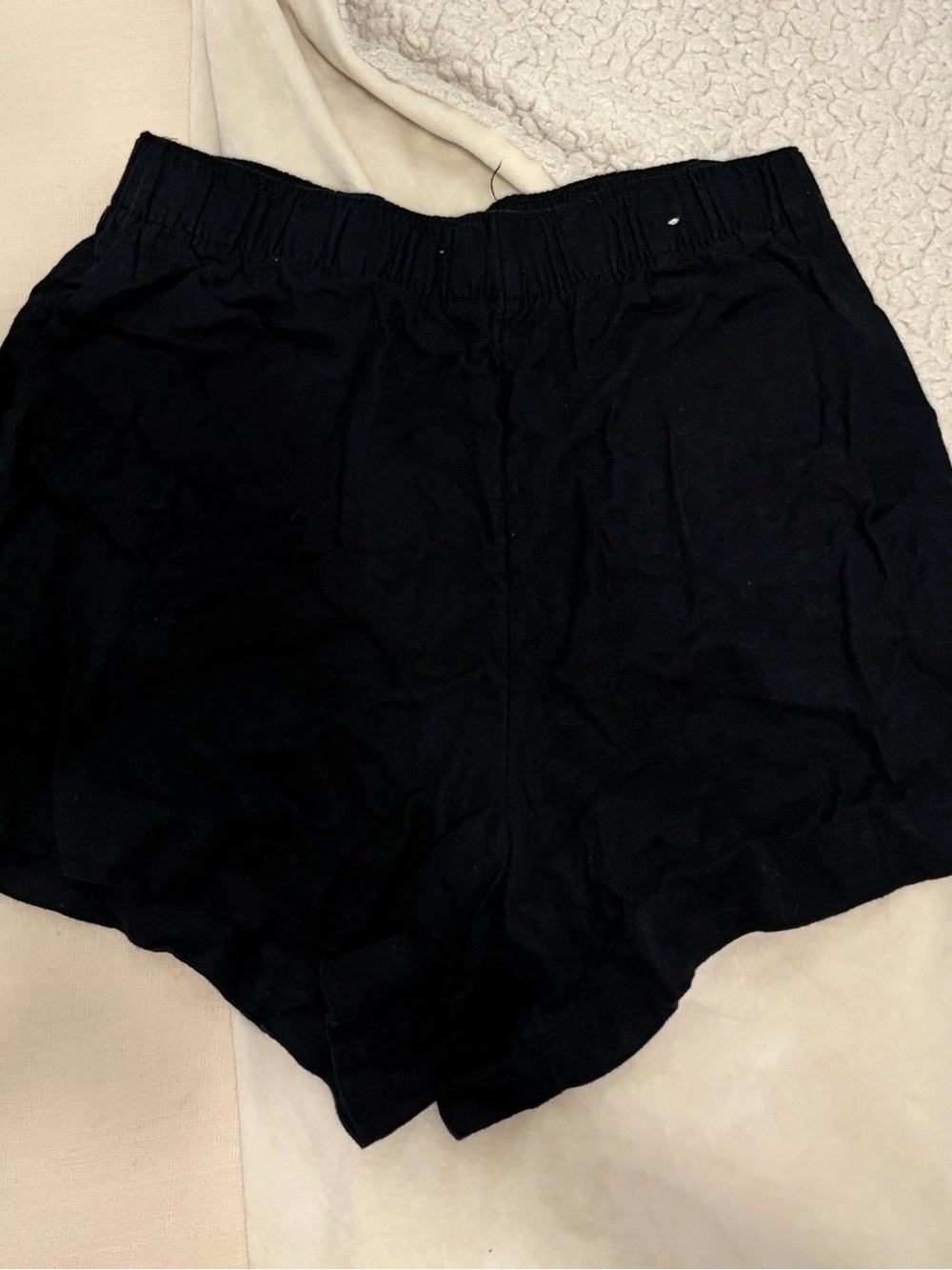 Abercrombie & Fitch Black Elastic-Waist Linen Shorts